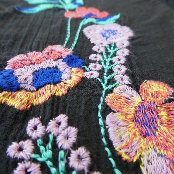 Free People Tunic Dress Embroidered Floral Crochet Inset Lined Keyhole Back  XS - Picture 9 of 12